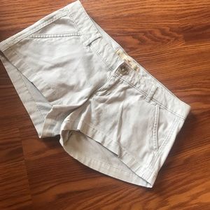 Khaki Hollister Shorts-3